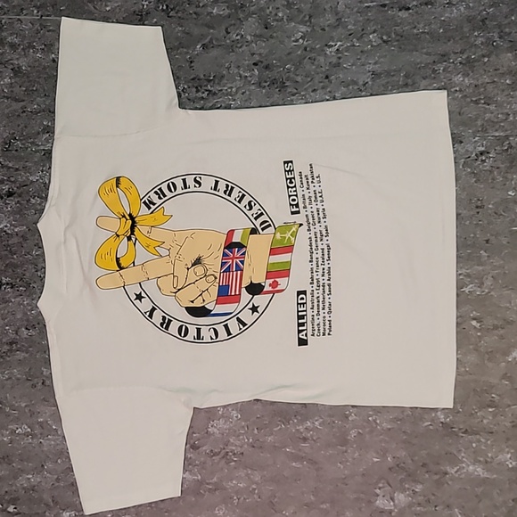 1991. Made in USA. Victory in the Gulf. Single-stitch. Desert Storm War. Medium - Picture 11 of 15